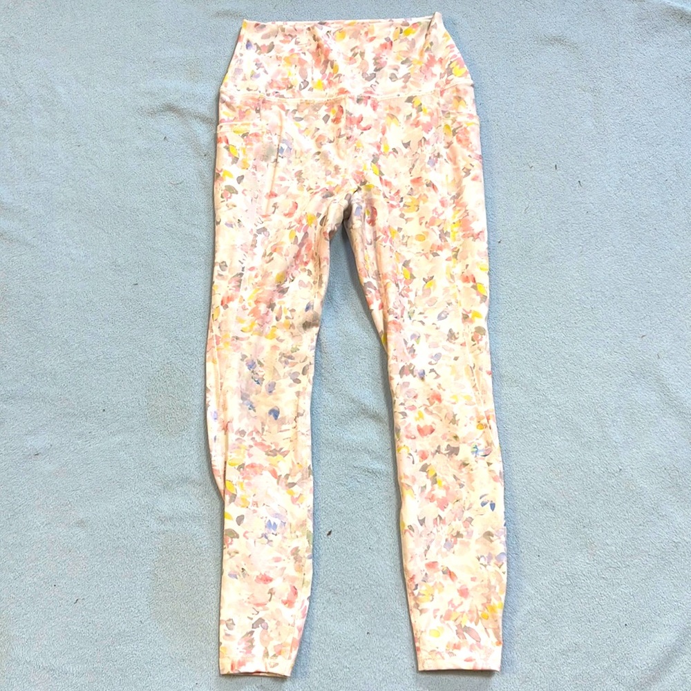 Athletic pants
